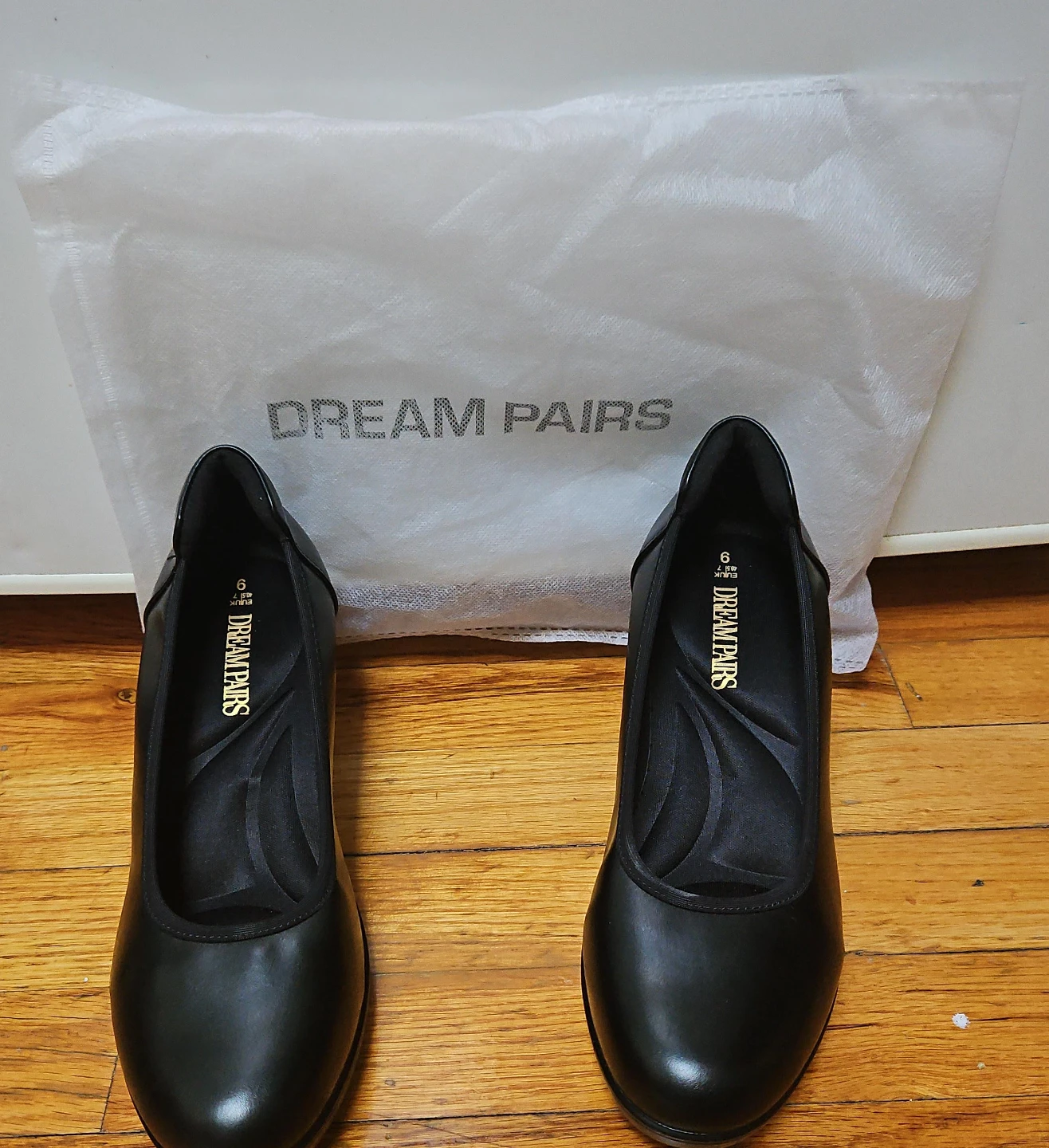Dream Pairs Black Women's Heels Size 9