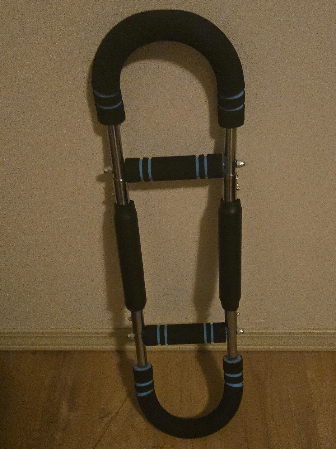 Doorway Pull-Up Bar