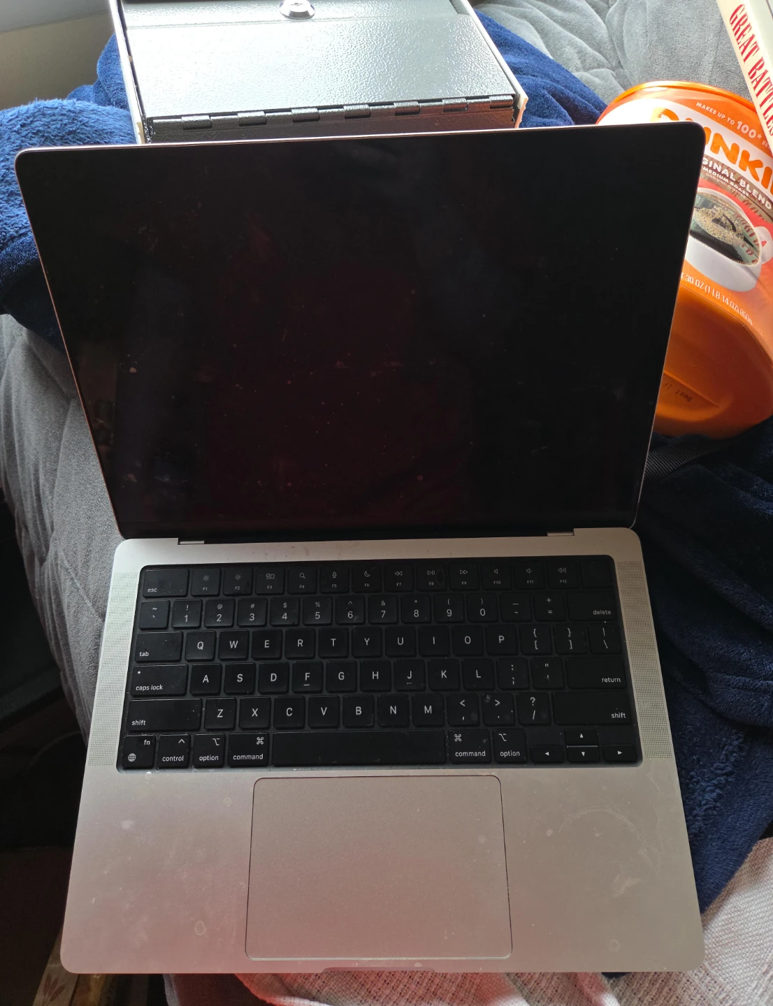 Apple MacBook Pro Laptop