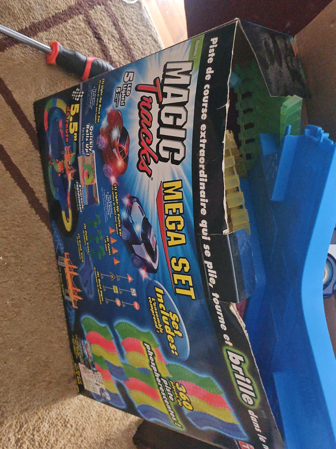 Magic Tracks Mega Set Race Track