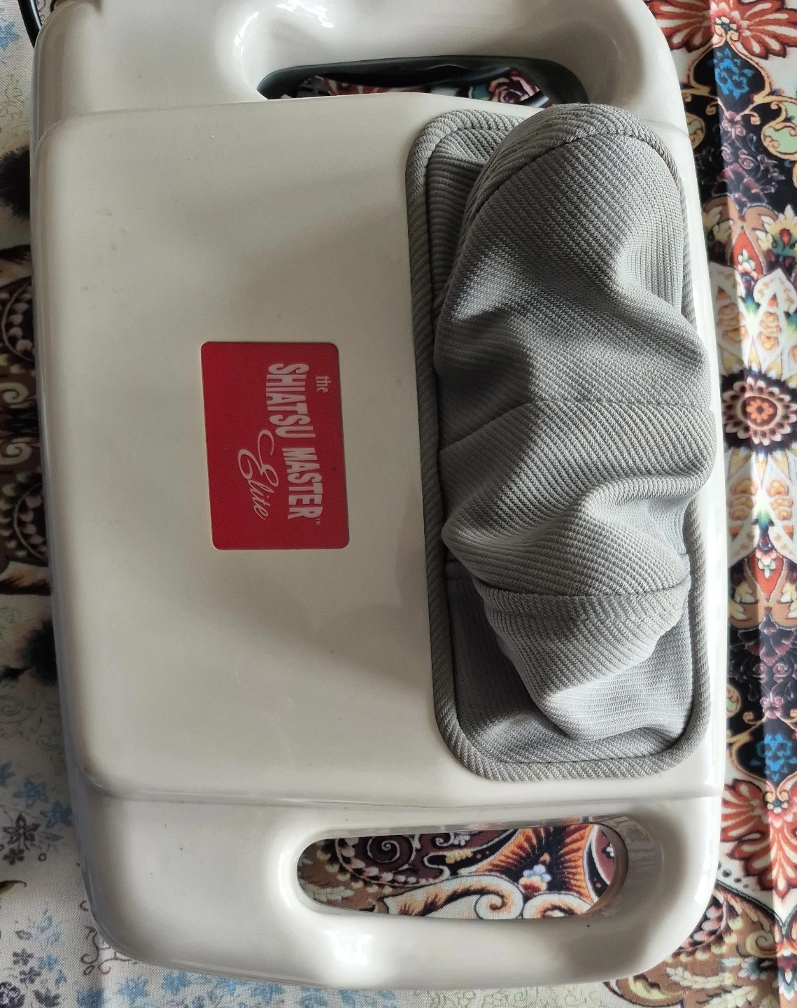 The Shiatsu Master Elite Deep Penetrating Portable Massager