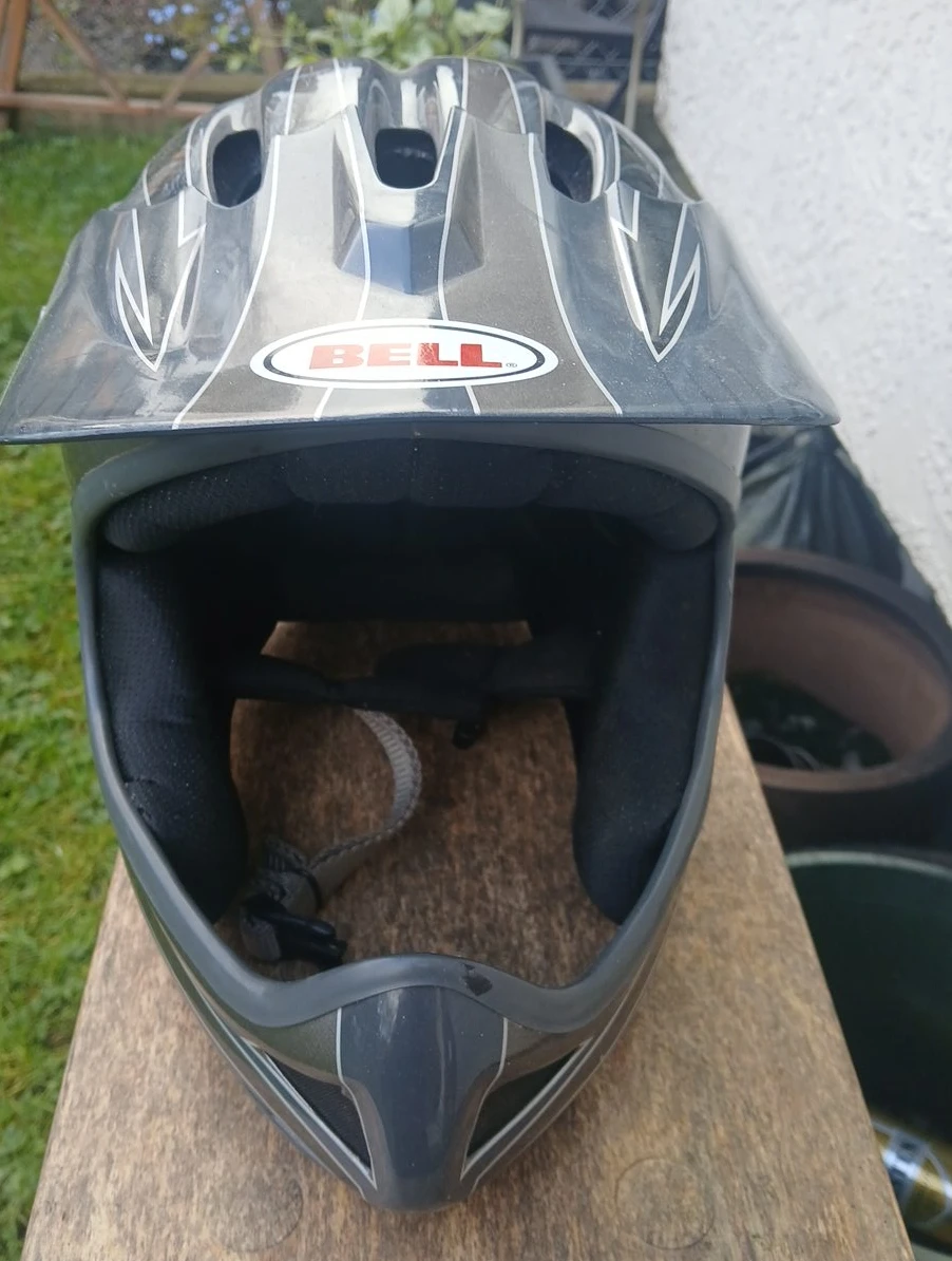 Bell Full Faced Bike Helmet
