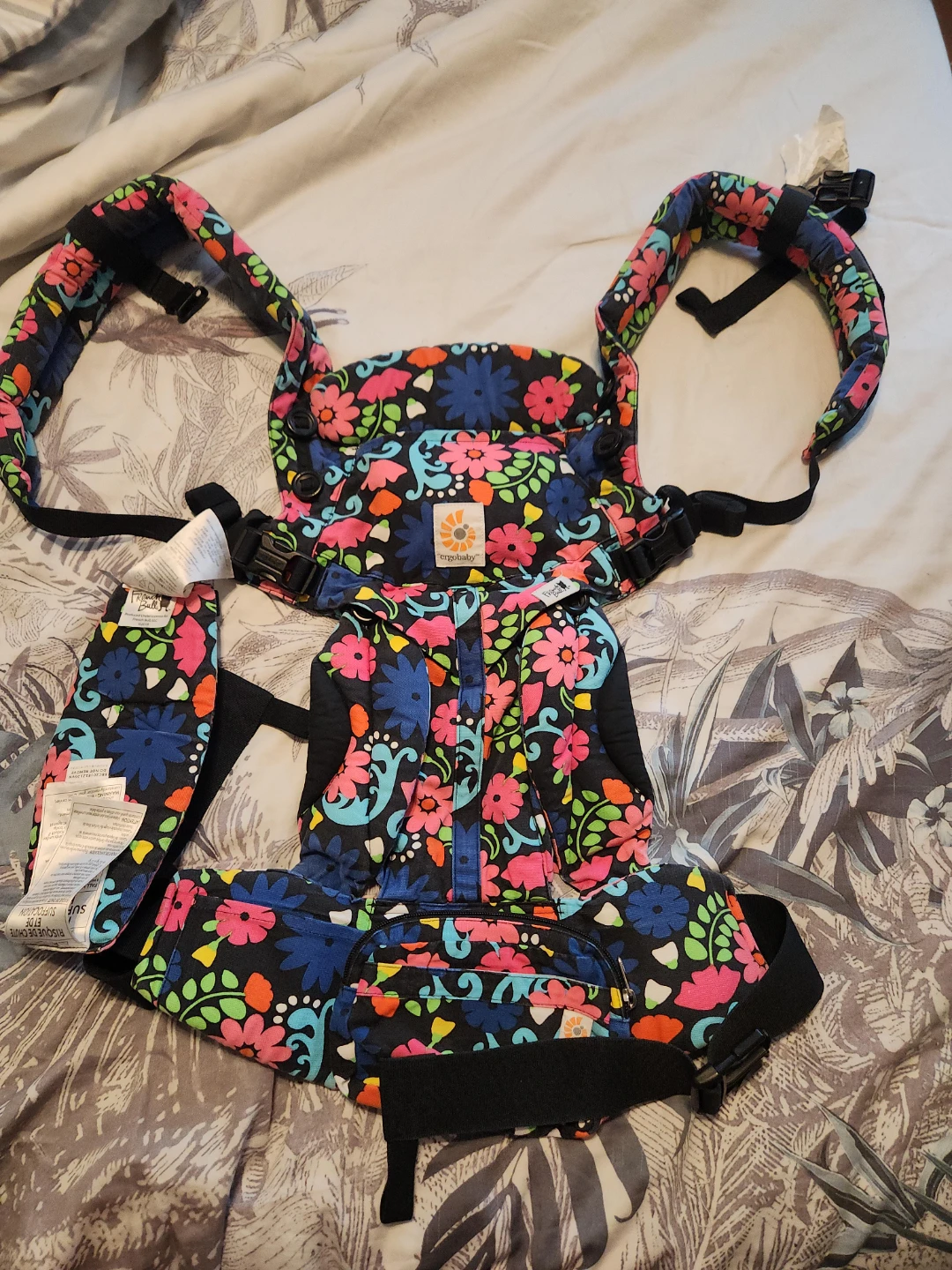Ergobaby Omni 360 Baby Carrier - Frenchie Floral