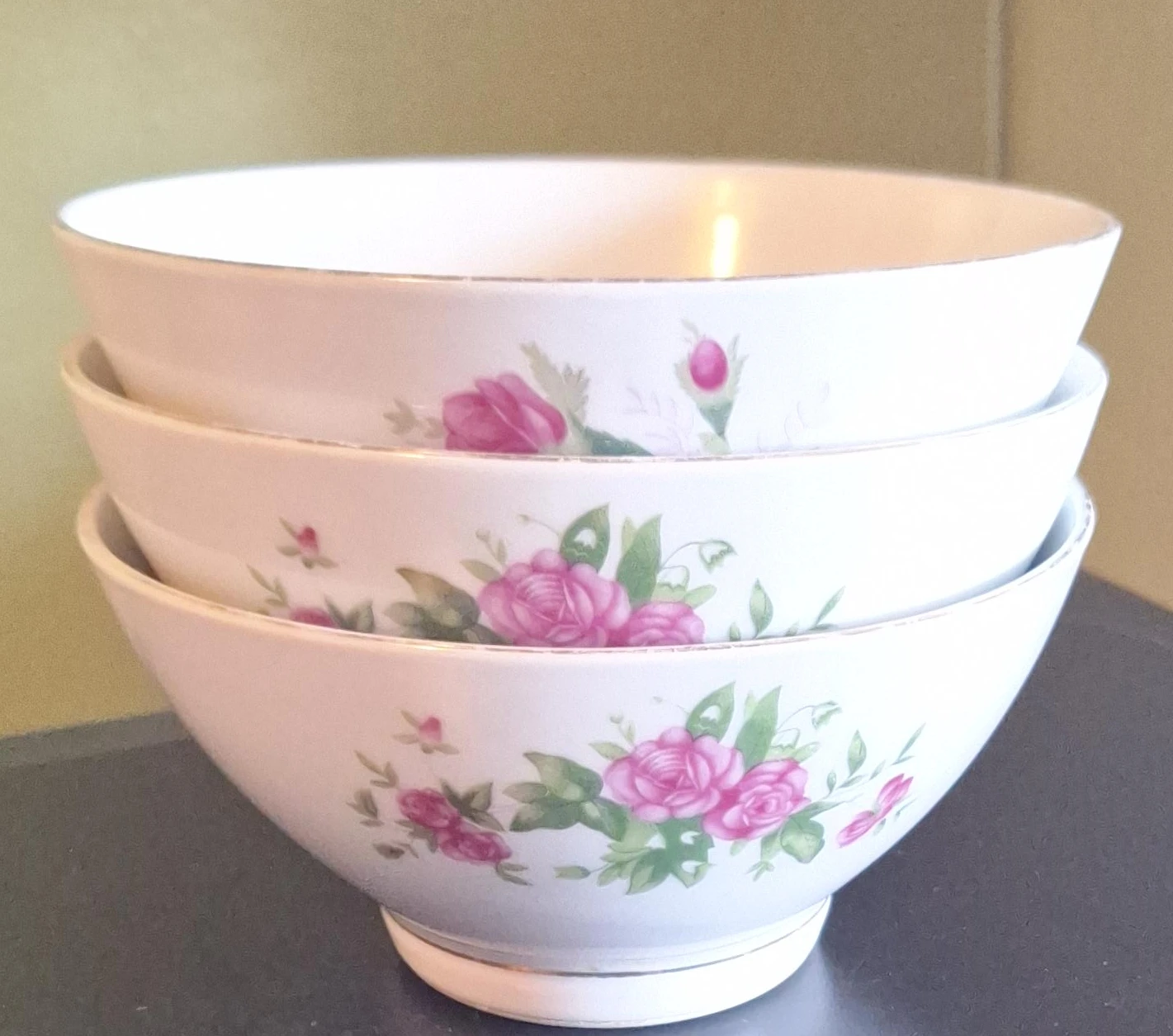 Set of 3 White Floral Ceramic Bowls