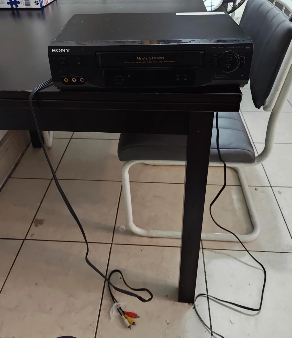 Sony Hi-Fi Stereo VHS VCR SLV-NS1