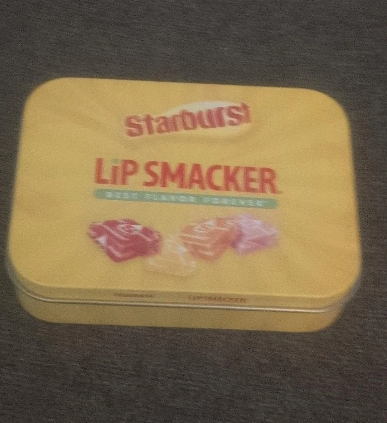 Starburst Lip Smacker Tin with 4 Lip Balms