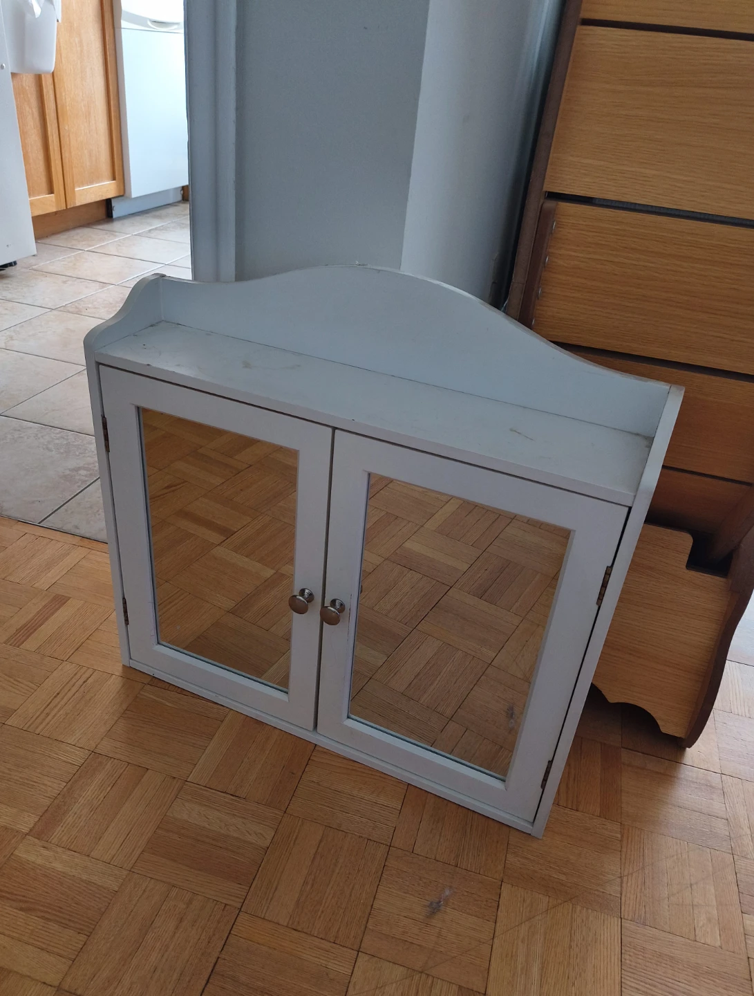 White Medicine Cabinet with Mirrored Doors