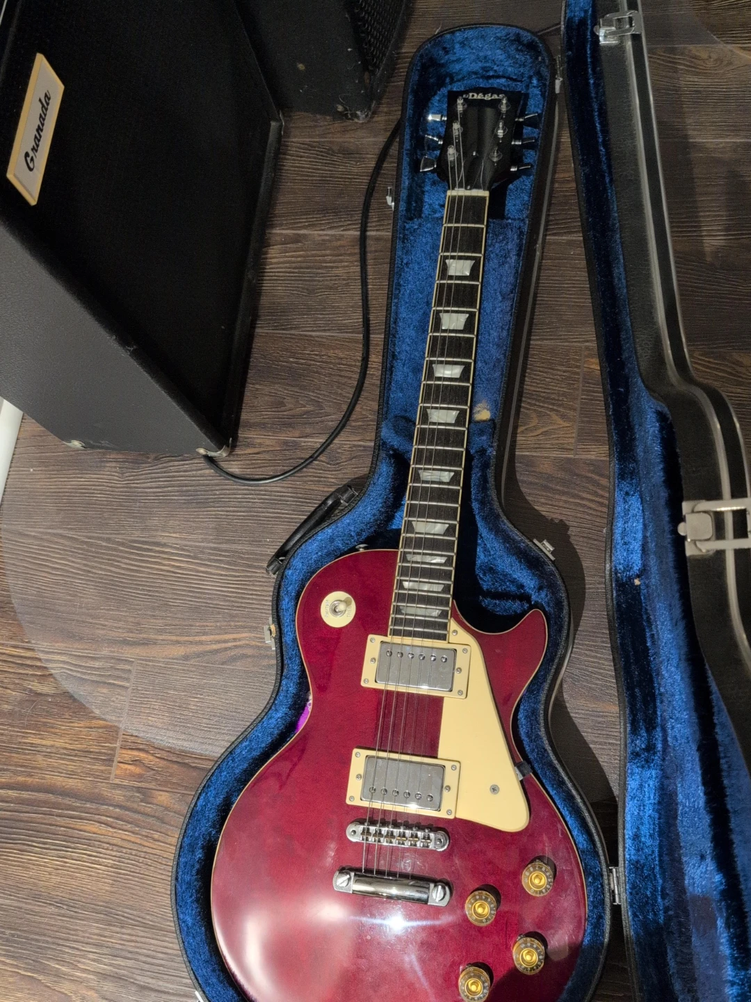 El Dégas Electric Guitar with Granada Amp