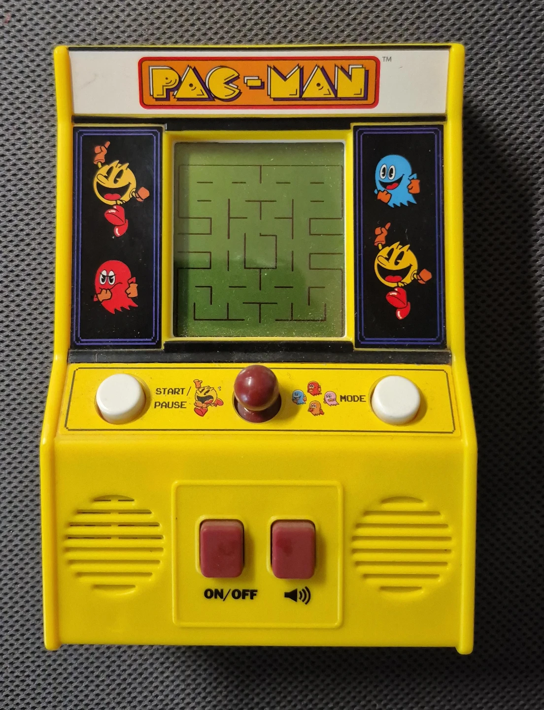 Pac-Man - Handheld