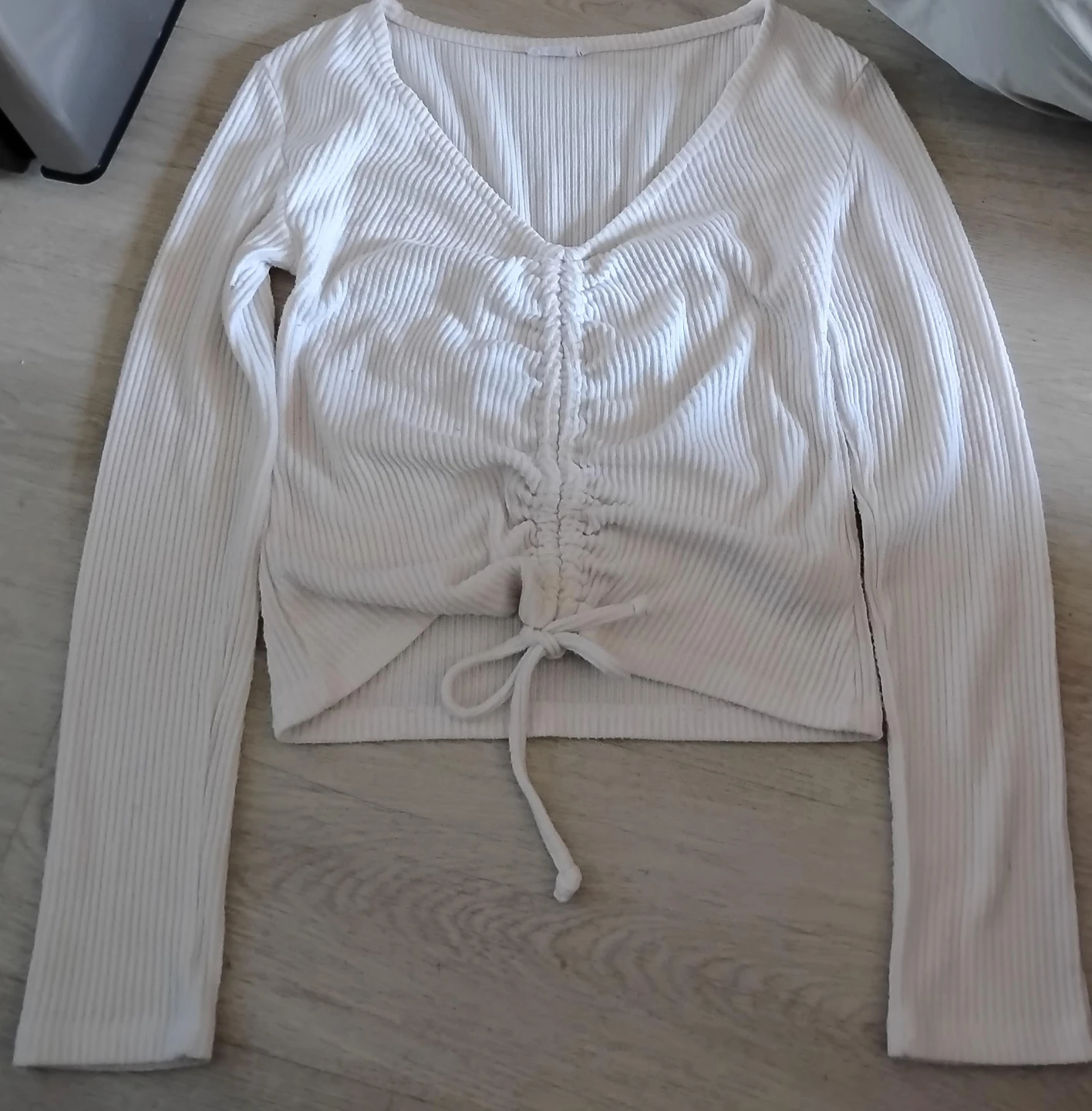 White Ruched Tie Long Sleeve Top