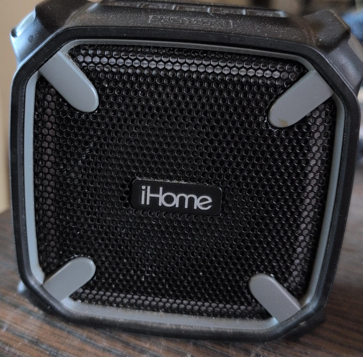 iHome Portable Bluetooth Speaker