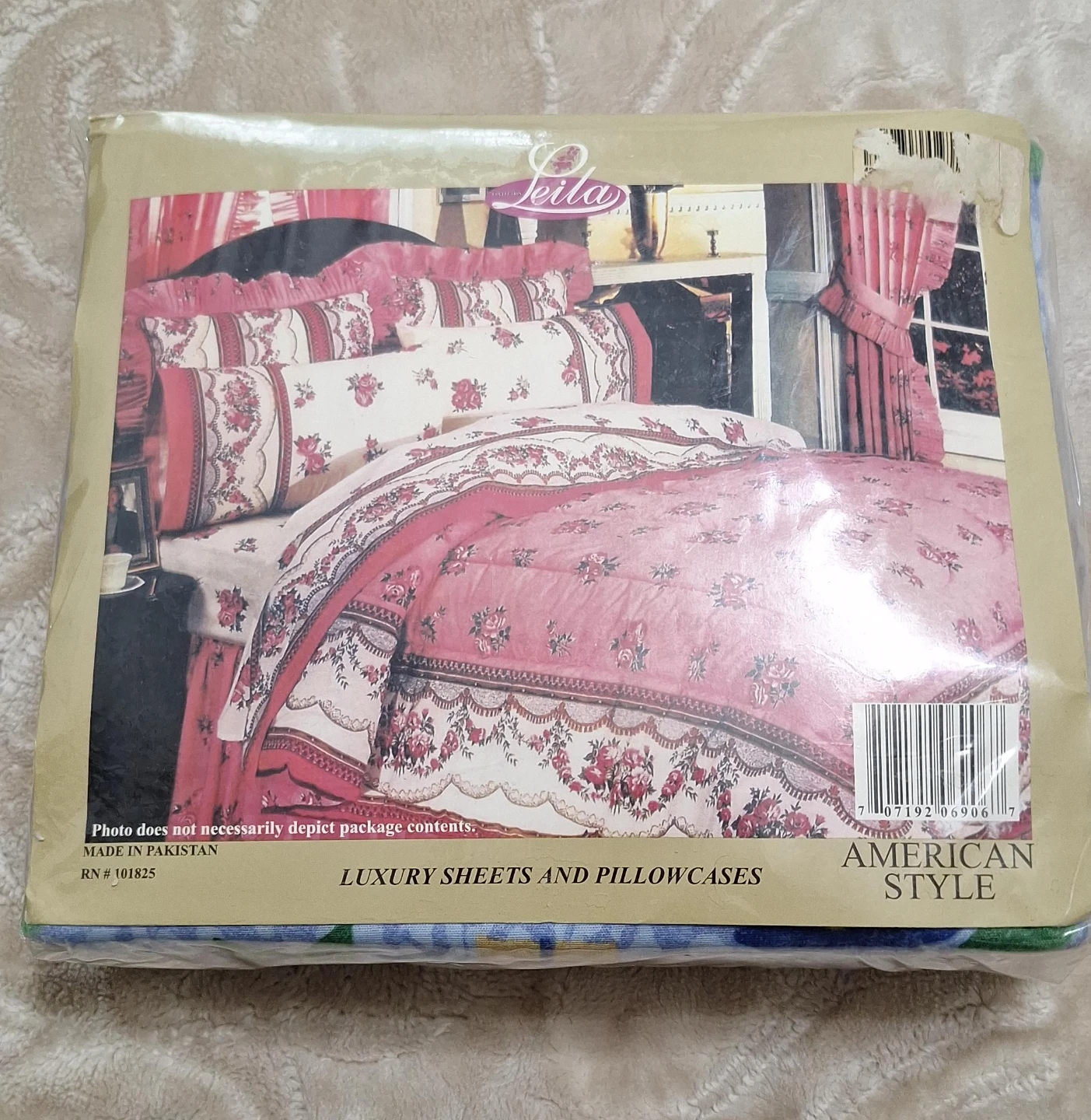 Leila Luxury Queen Size Sheet and Pillowcase Set