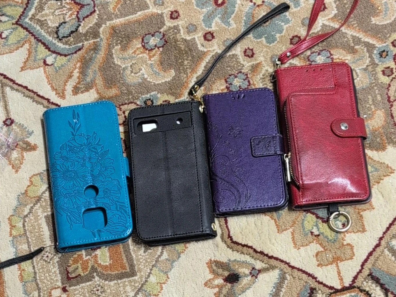 Set of 4 Wallet Phone Cases