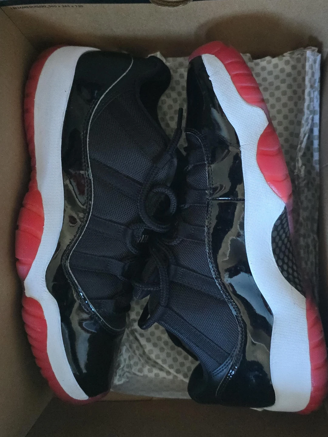 Air Jordan 11 Retro Black Red