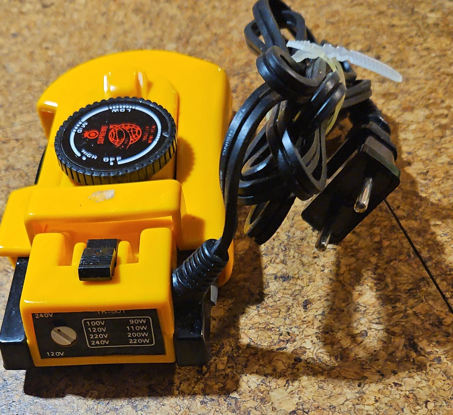 Supreme Traveler Mini Iron