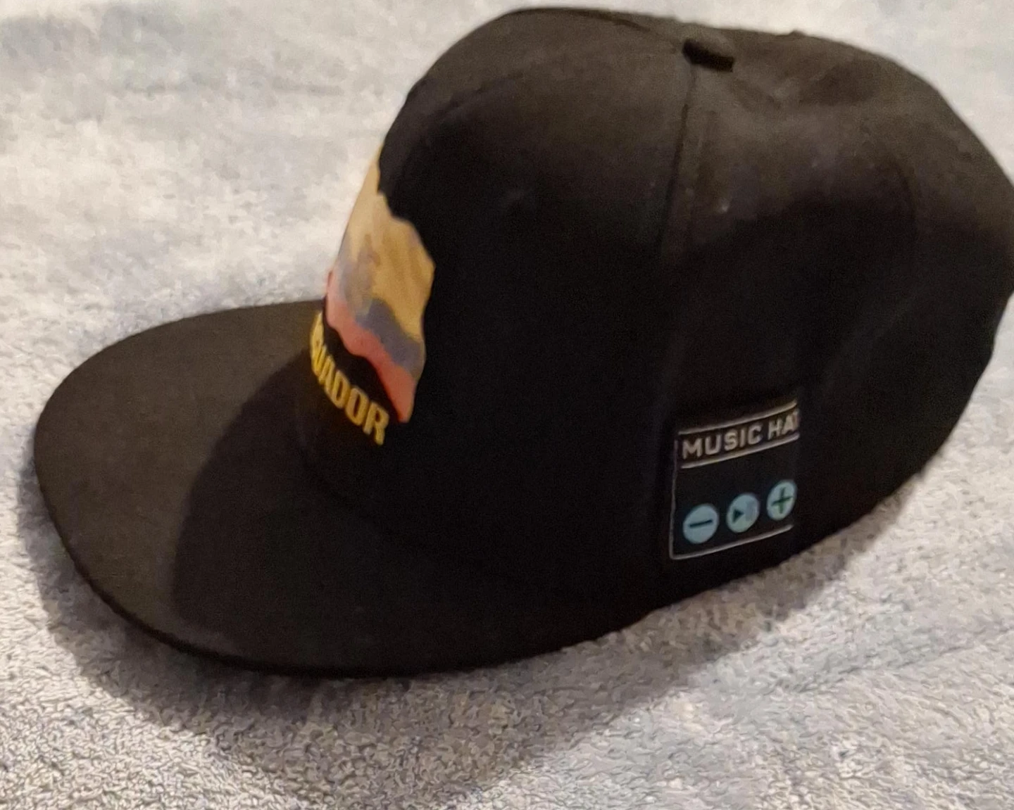 Black Ecuador Flag Music Hat