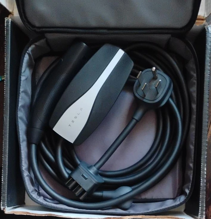 Tesla Mobile Connector Gen 2 with NEMA 5-15 Adapter