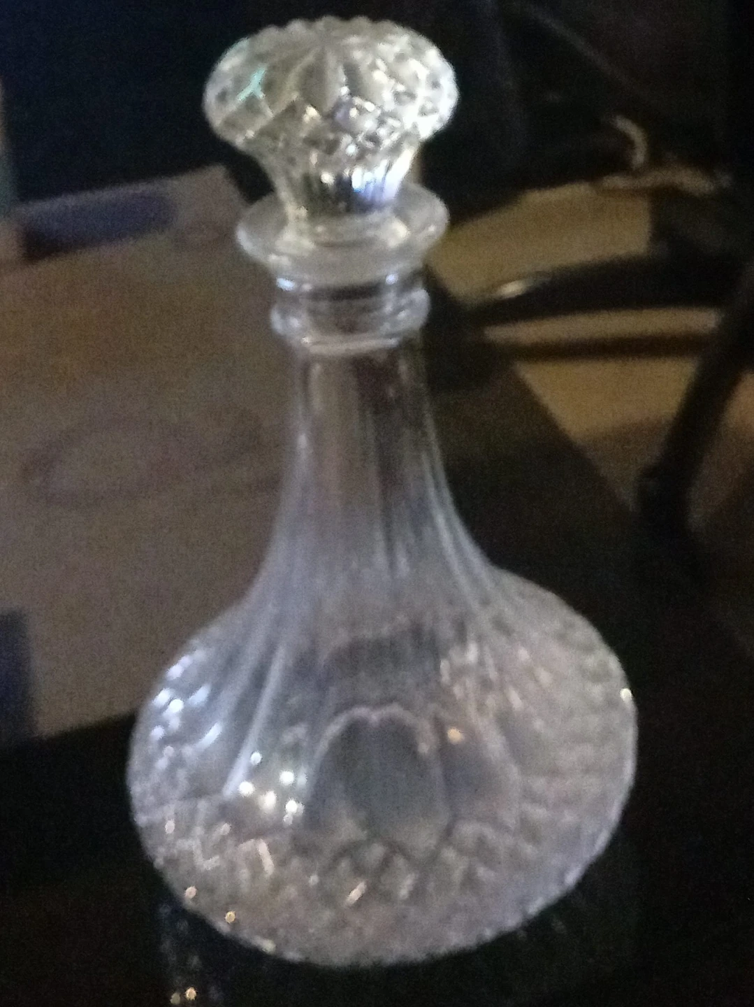 Crystal Decanter with Stopper