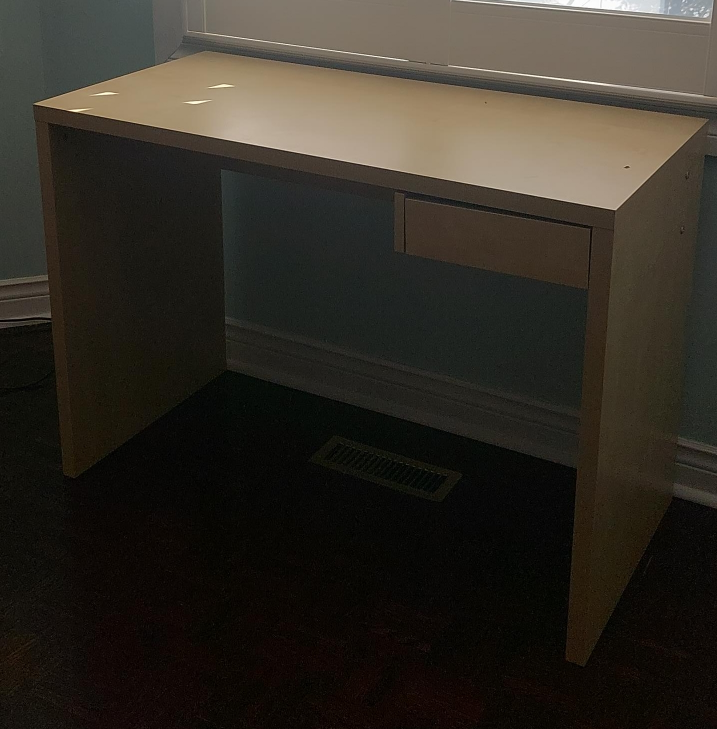 Light Wood Desk with Drawer
