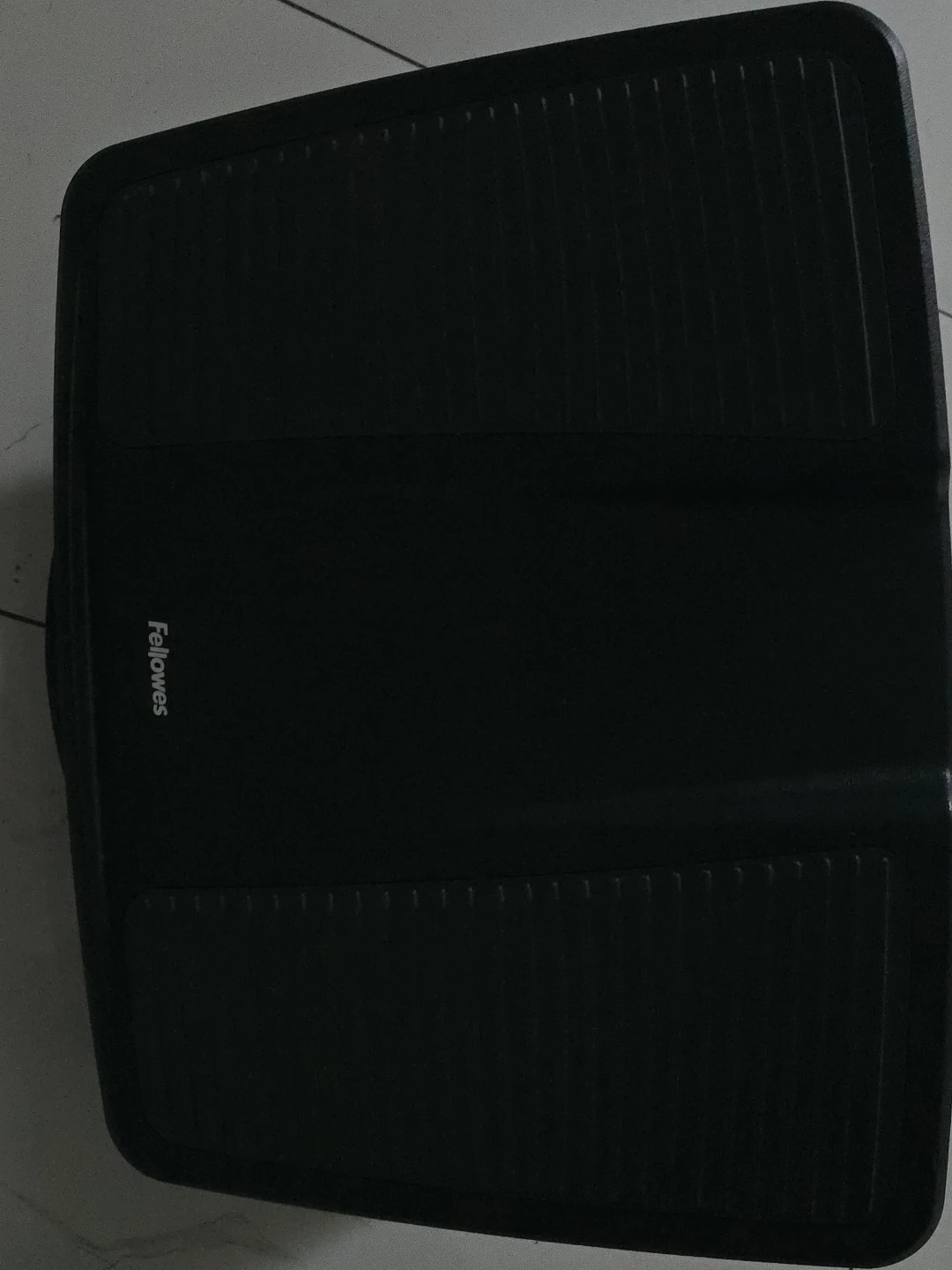Fellowes Adjustable Footrest