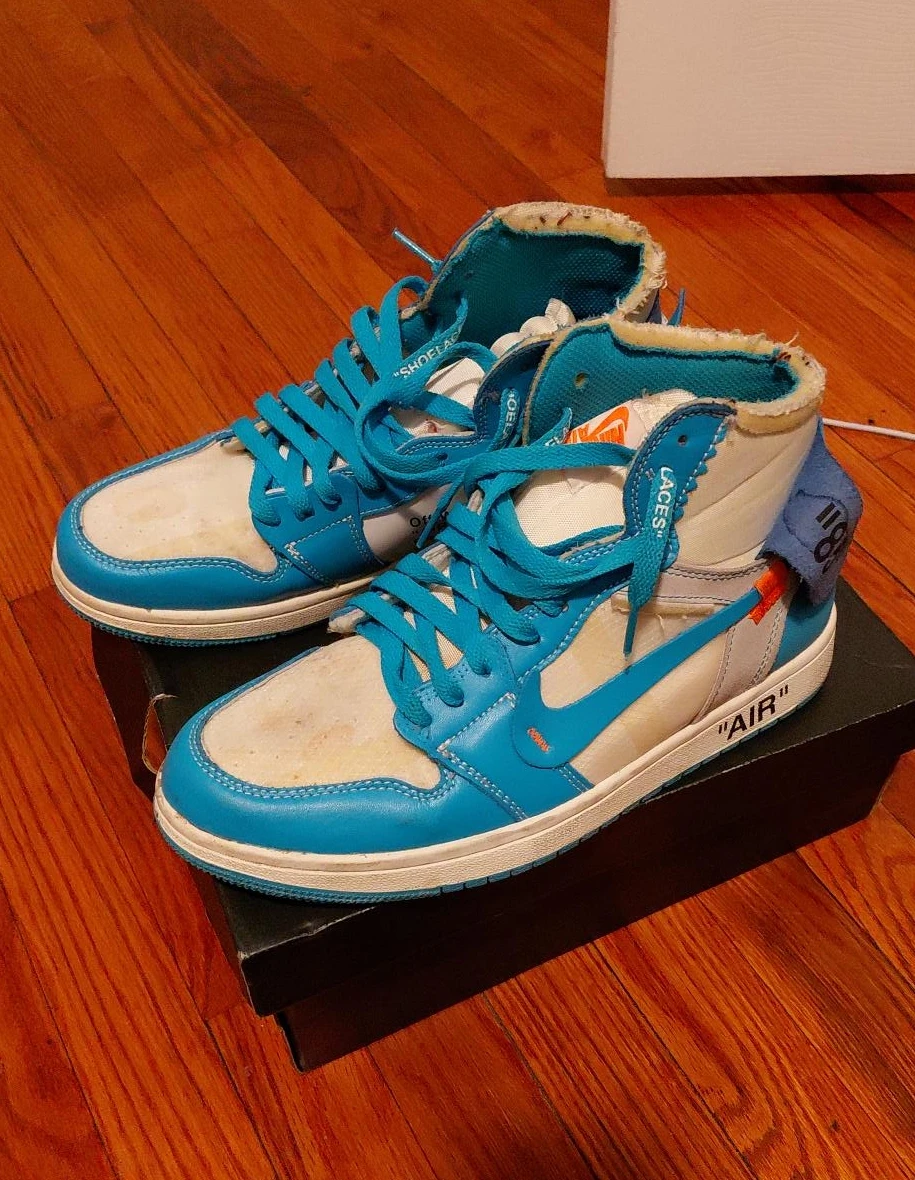 Off-White x Air Jordan 1 UNC Sneakers
