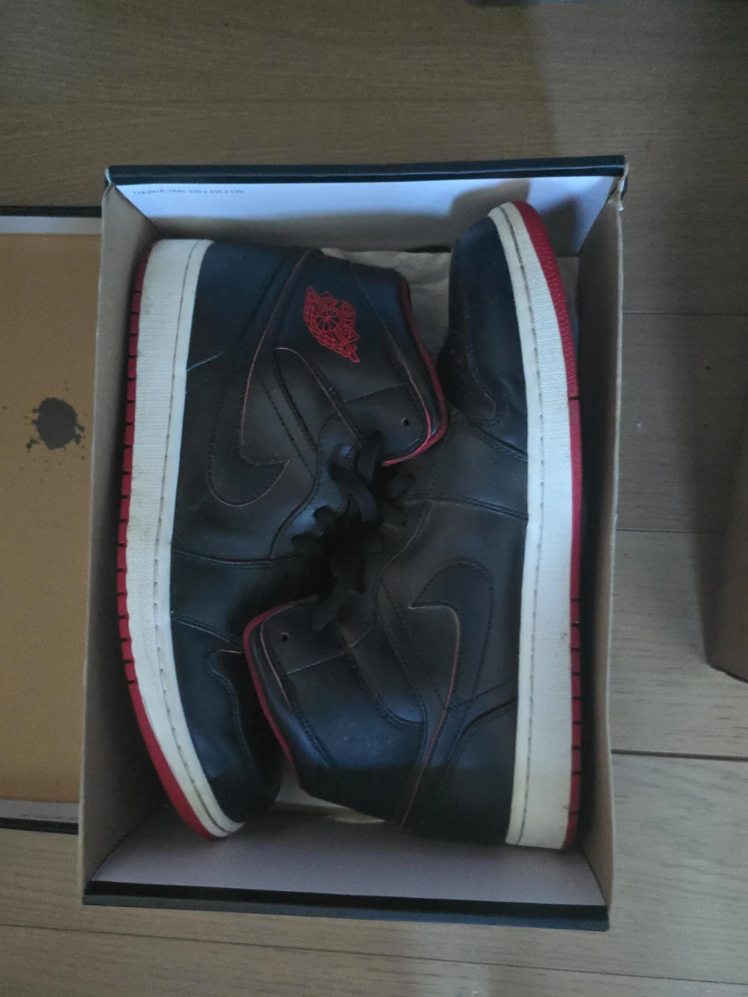 Air Jordan 1 Mid Black Red Sneakers