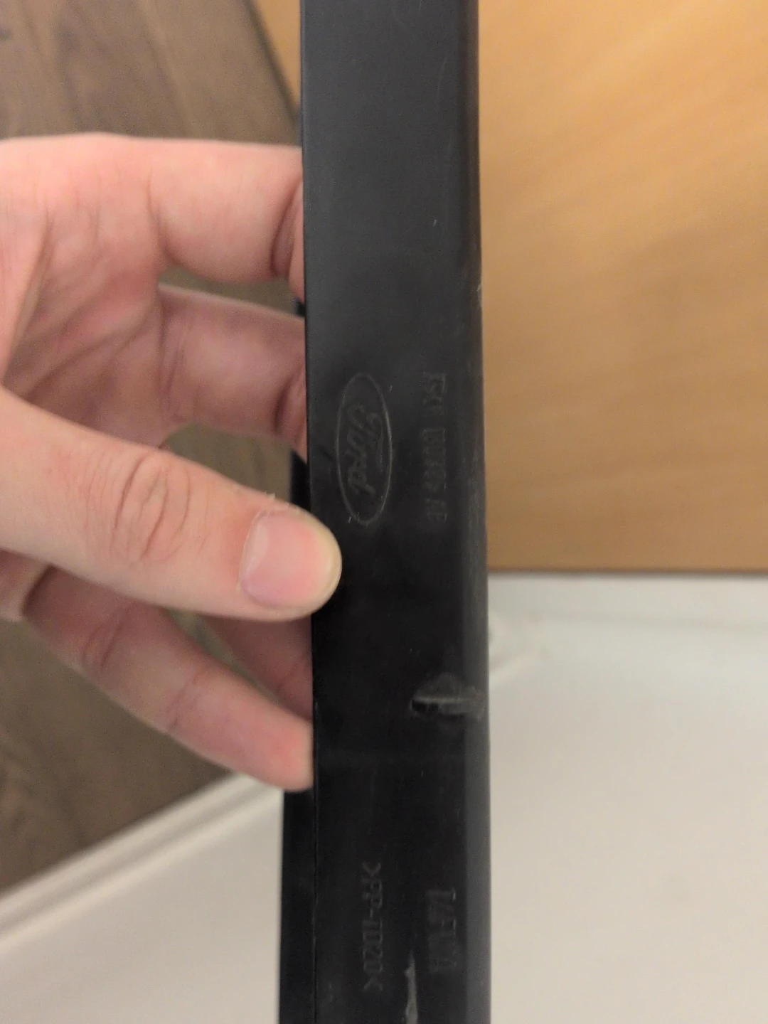 Ford focus cabin filter top cover