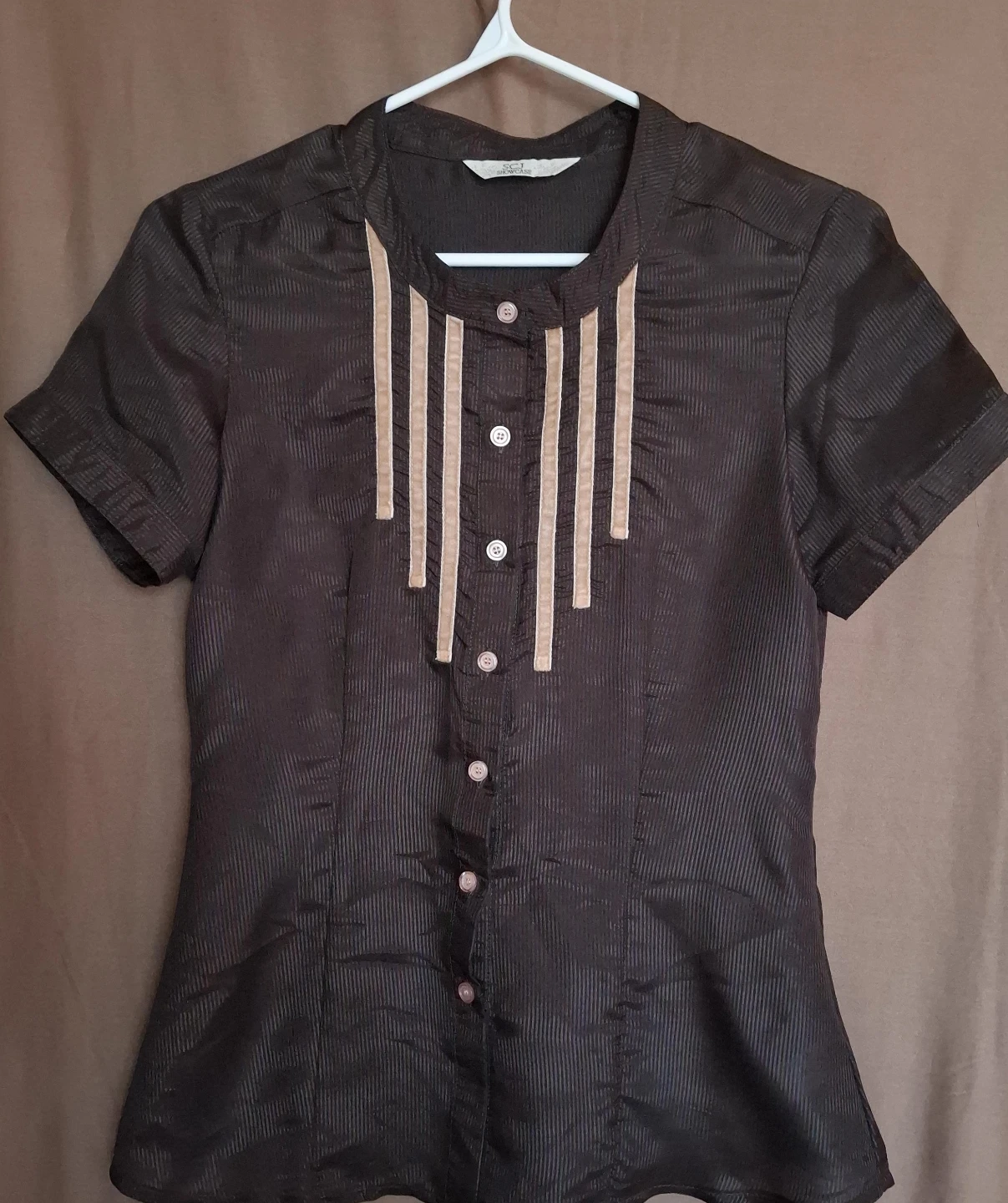 Black Short Sleeve Blouse with Vertical Ribbing