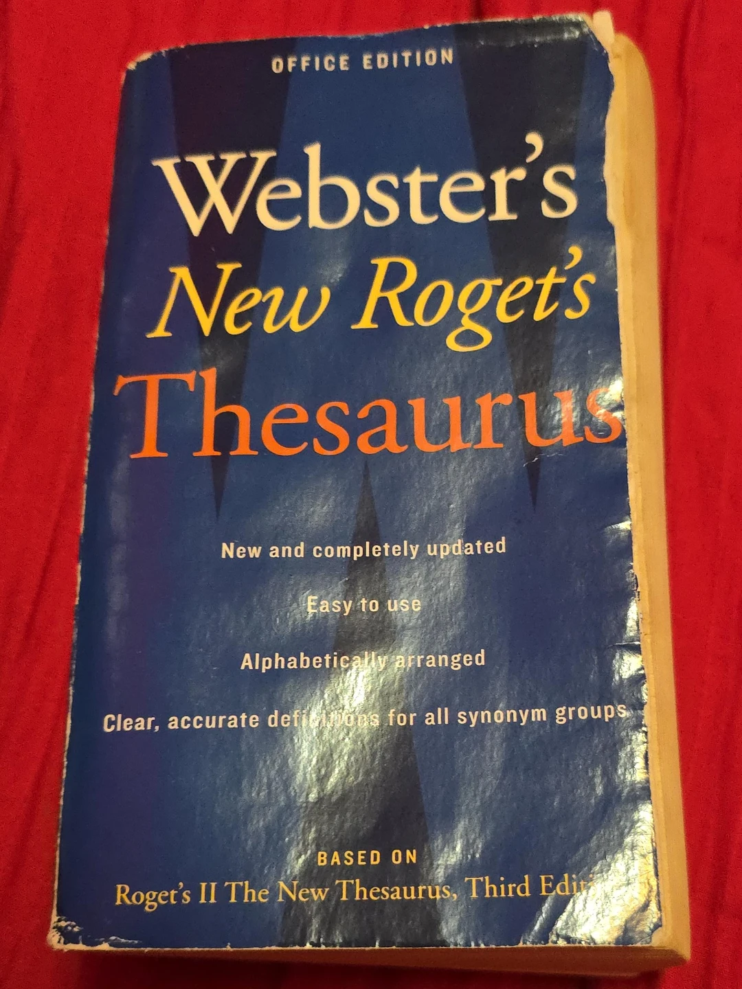 Webster's New Roget's Thesaurus Office Edition