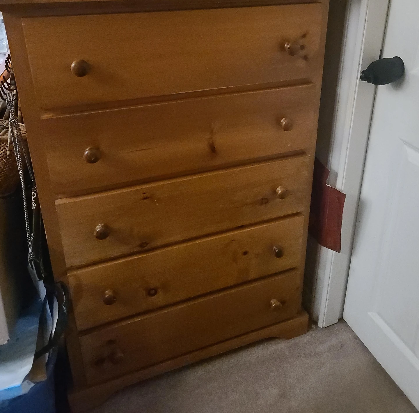 Wooden Dresser with 5 Drawers