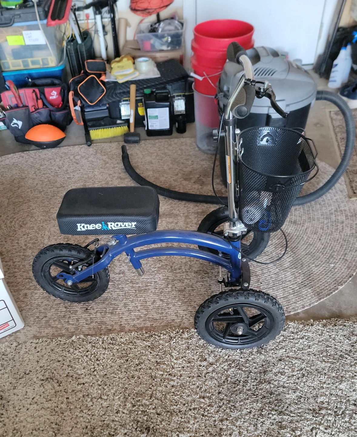 KneeRover Steerable Knee Scooter Walker