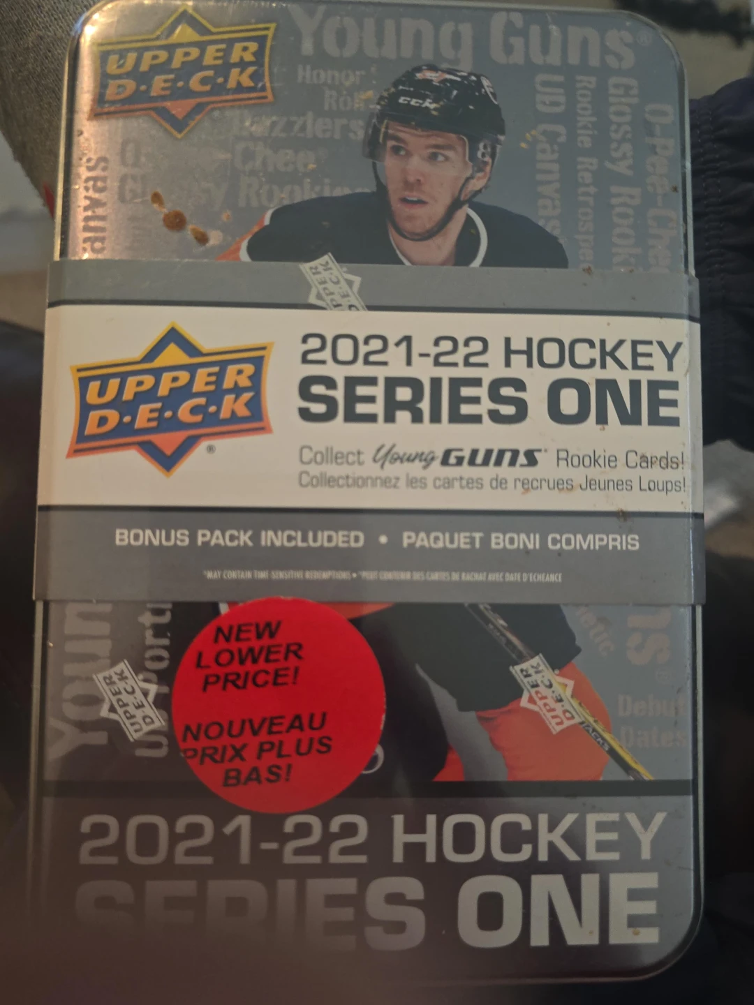 Upper Deck 2021-22 Hockey Series One Tin
