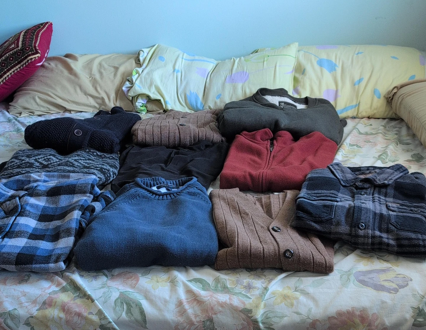 Men's Assorted Sweaters and Flannel Shirt Bundle$45
