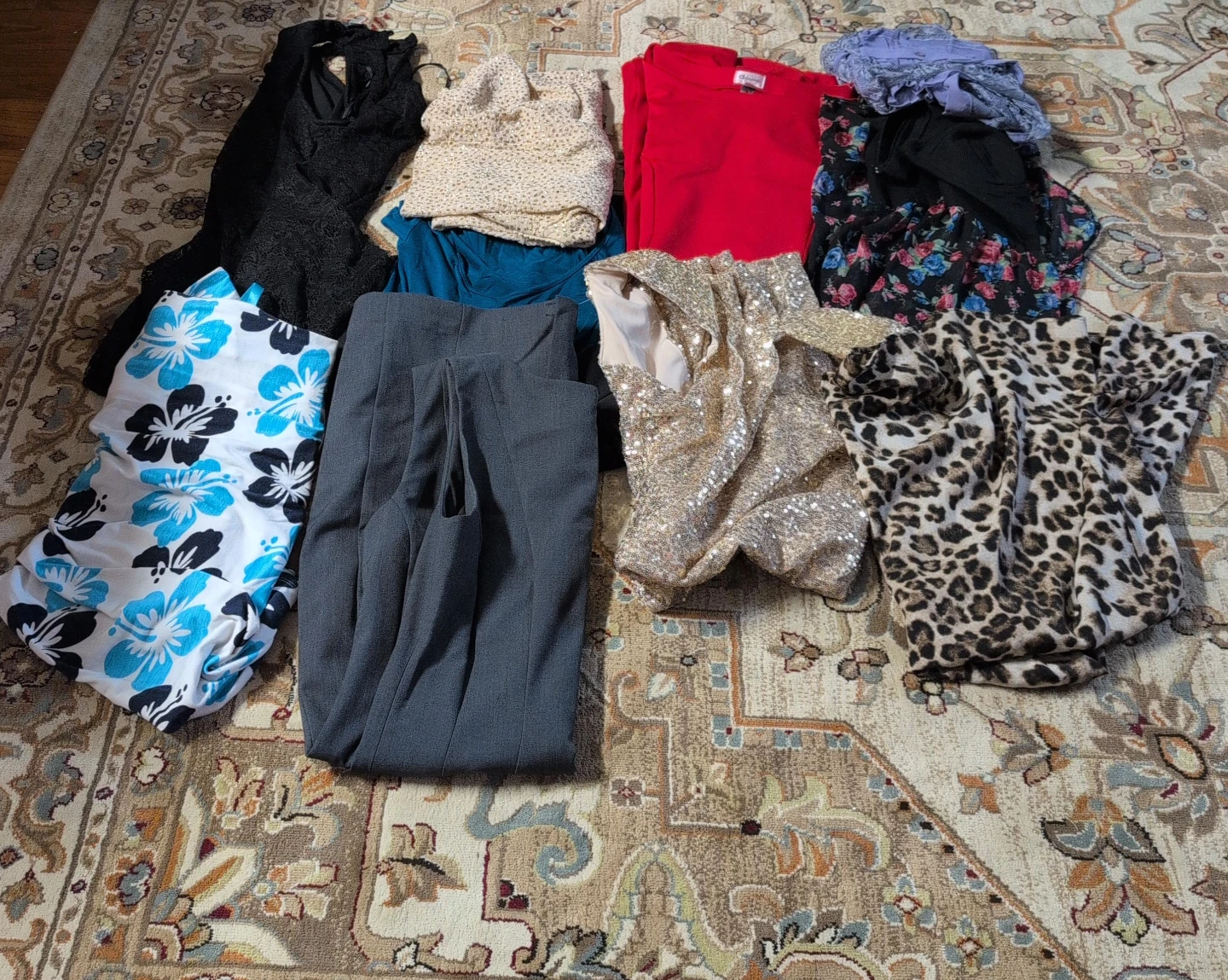Assorted Women's Clothing Bundle $40all