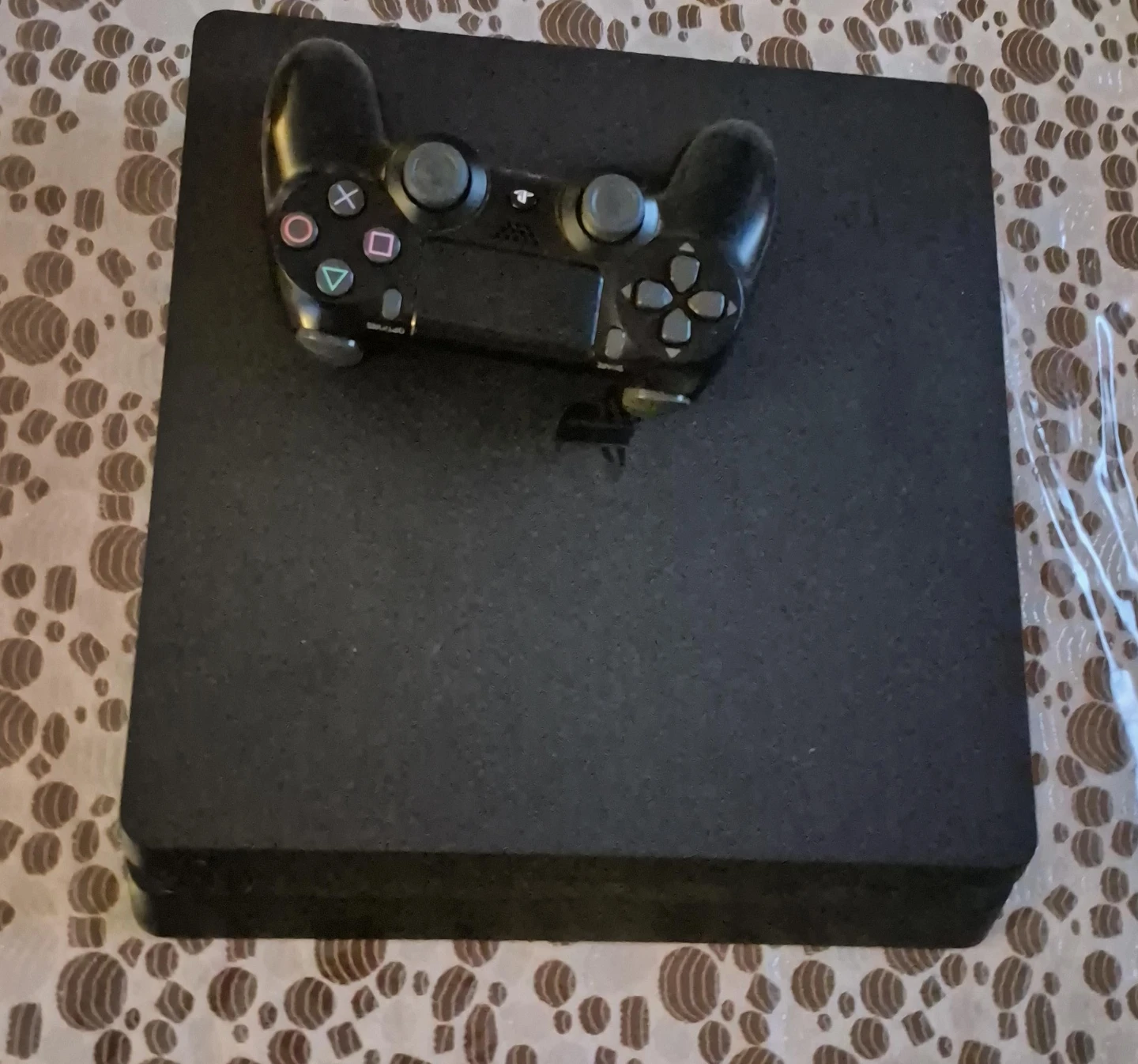 Sony PlayStation 4 Slim Console