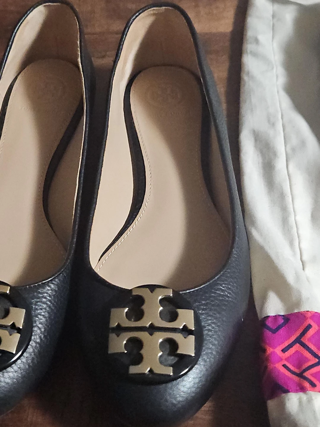 Tory Burch Black Leather Ballet Flats - Size 8