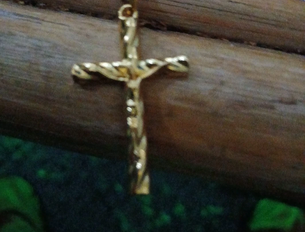 Gold Tone Twisted Crucifix Pendant