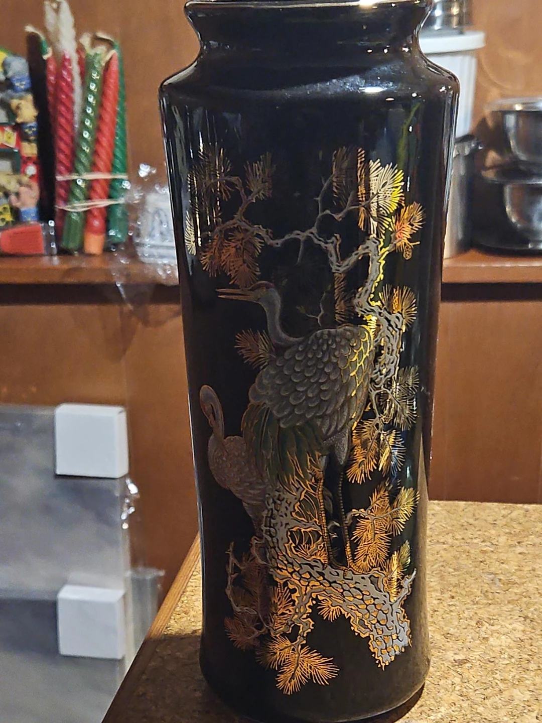 Black Decorative Vase with Crane and Pine Tree Design