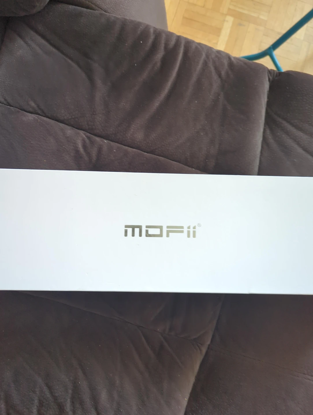 MOFII Wireless Keyboard and Mouse Combo