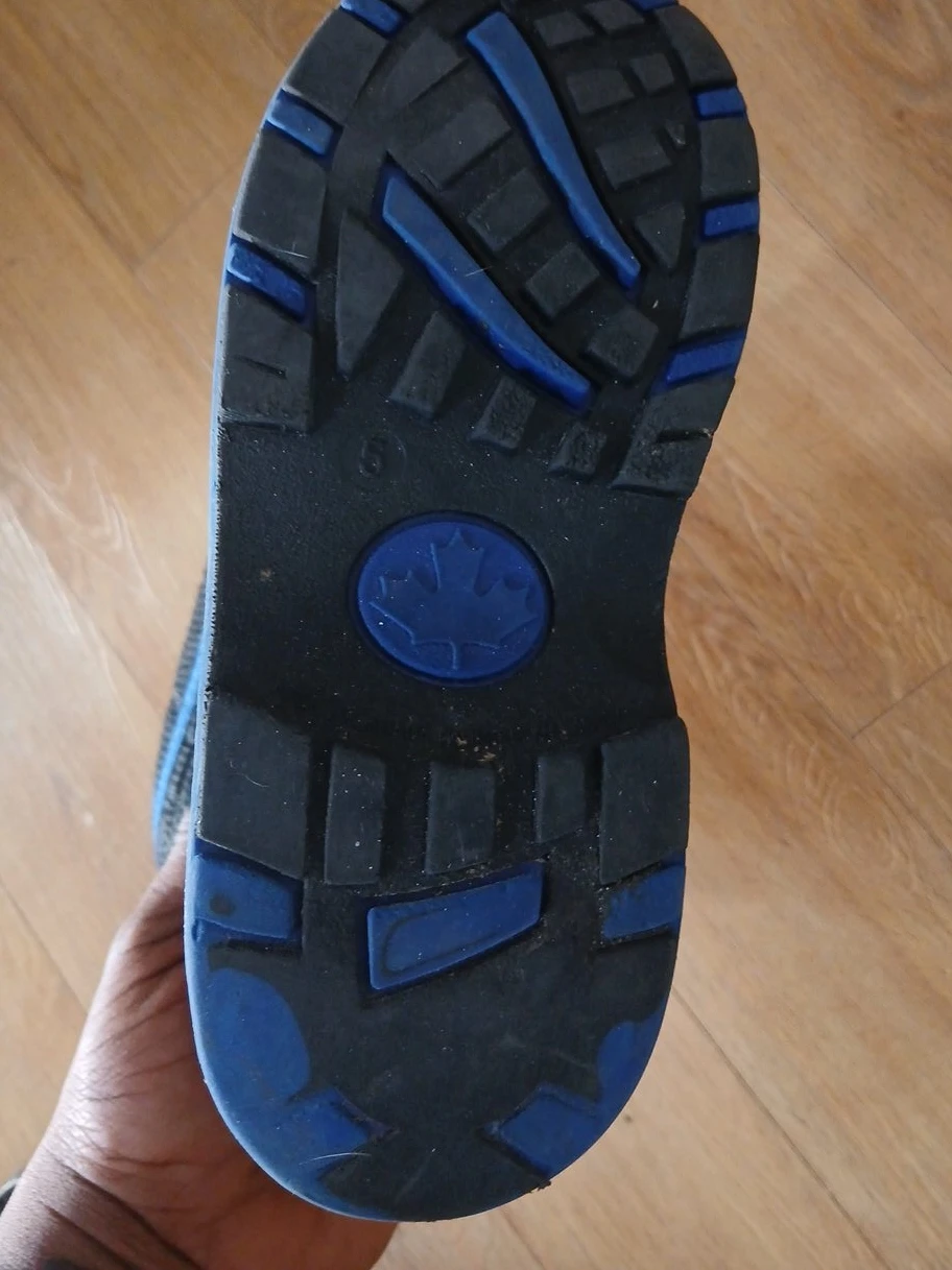 Kids Winter Boot Size 5