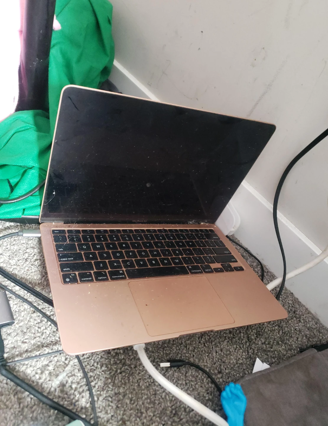 Apple MacBook Air screen cracked but fully functioning