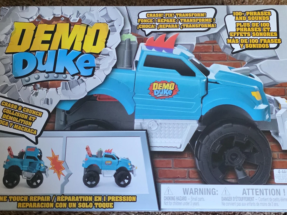 Demo Duke Transformable Toy Truck