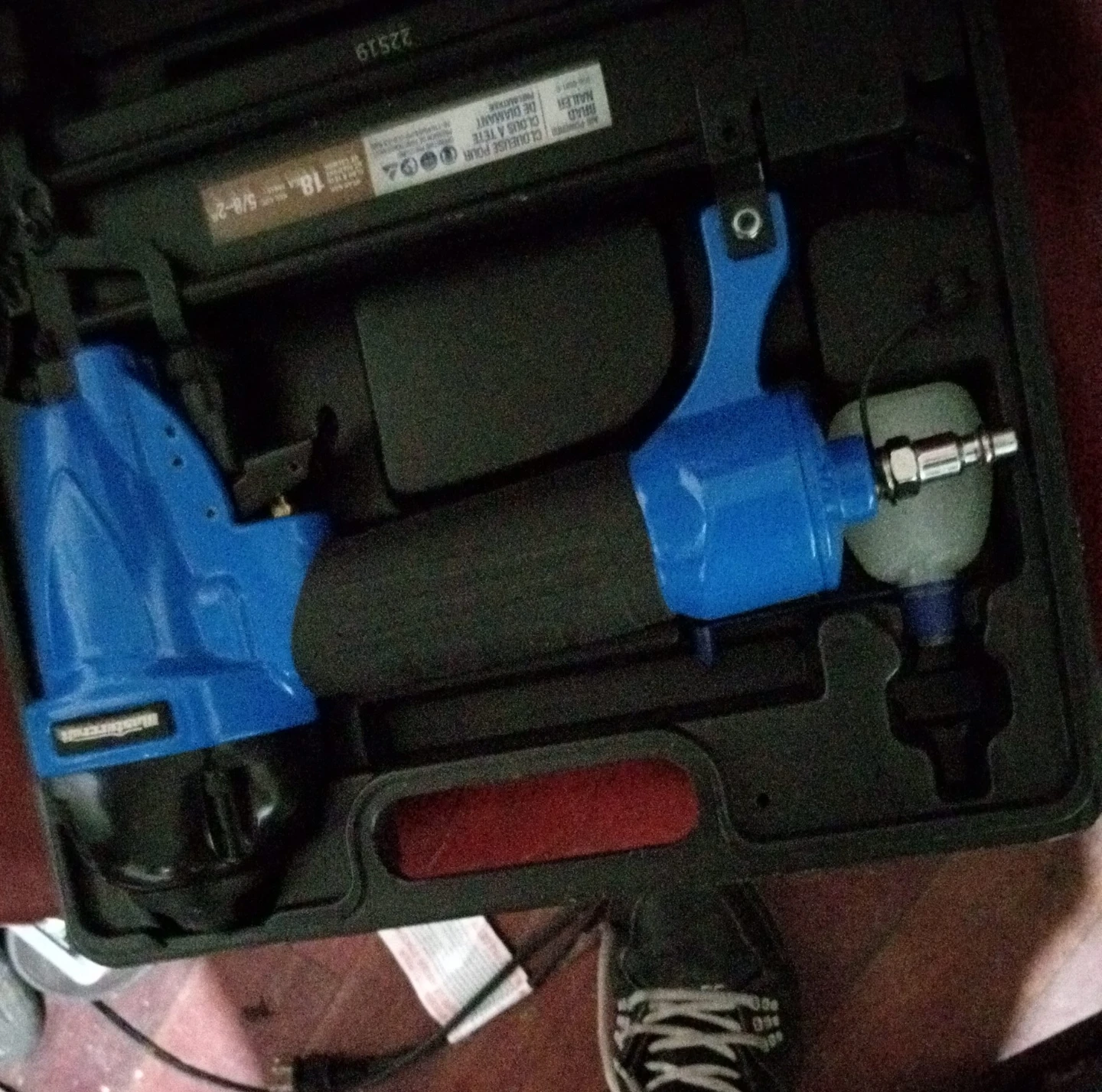 Masterers 18 Gauge Brad Nailer