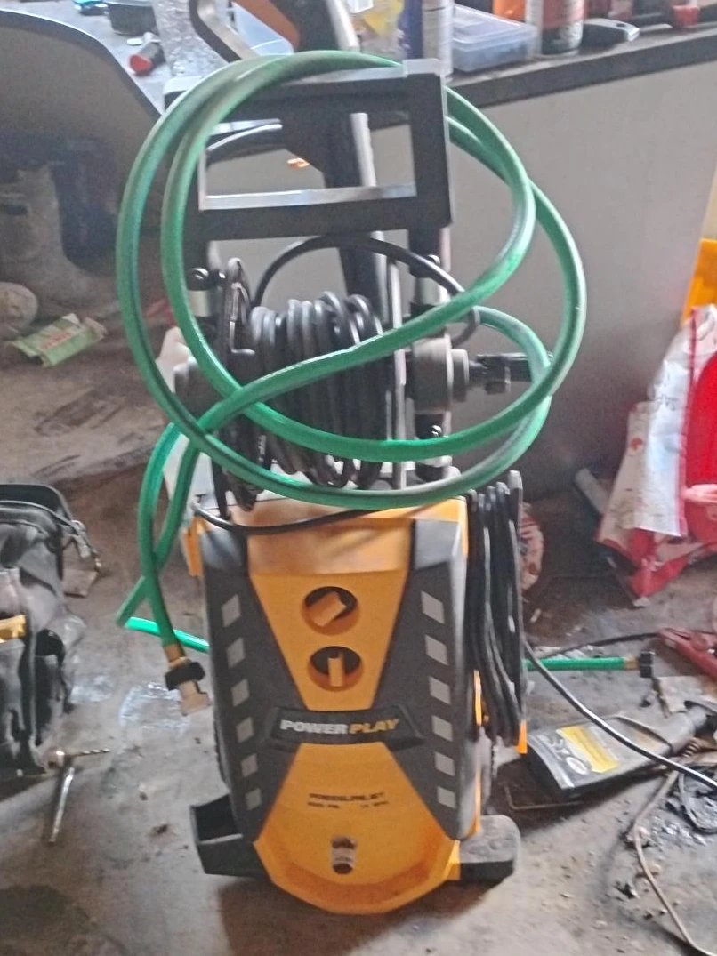 POWER PLAY Pressure Washer