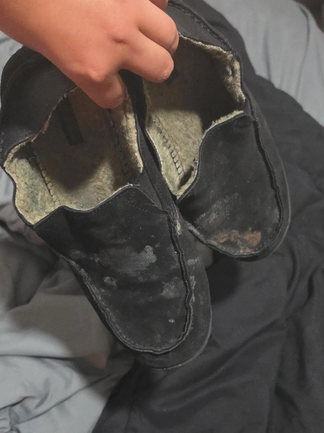 Black Moccasin Slippers with Sherpa Lining