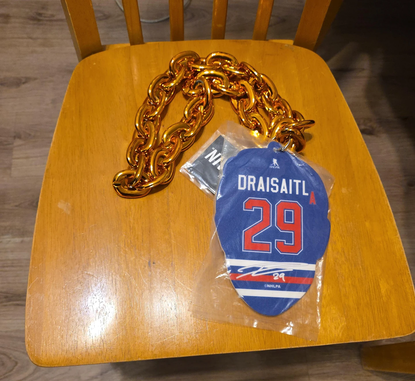Leon Draisaitl 29 Necklace & Jersey Tag