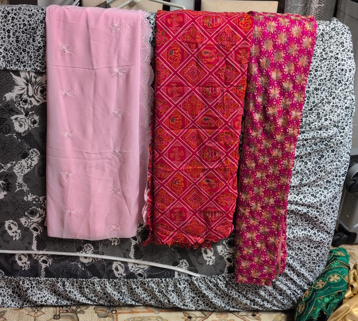 Pink Embroidered Fabric3 dappta