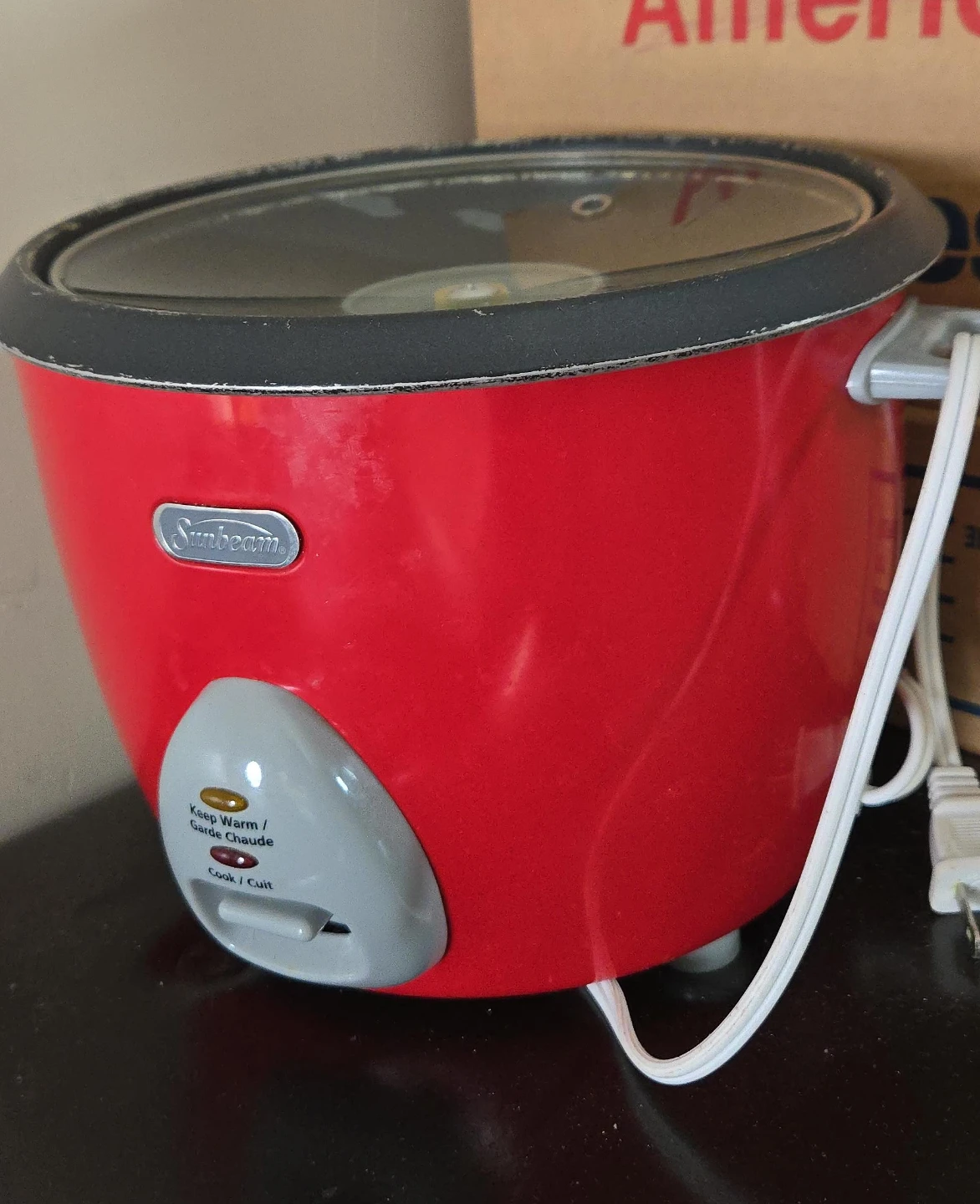 Sunbeam Red Rice Cooker