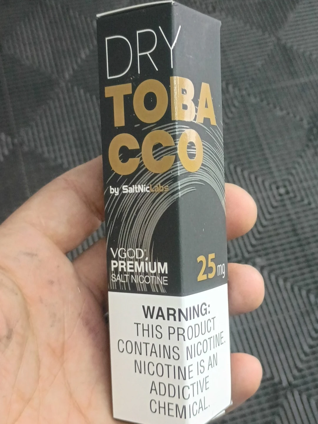Tobacco oil
