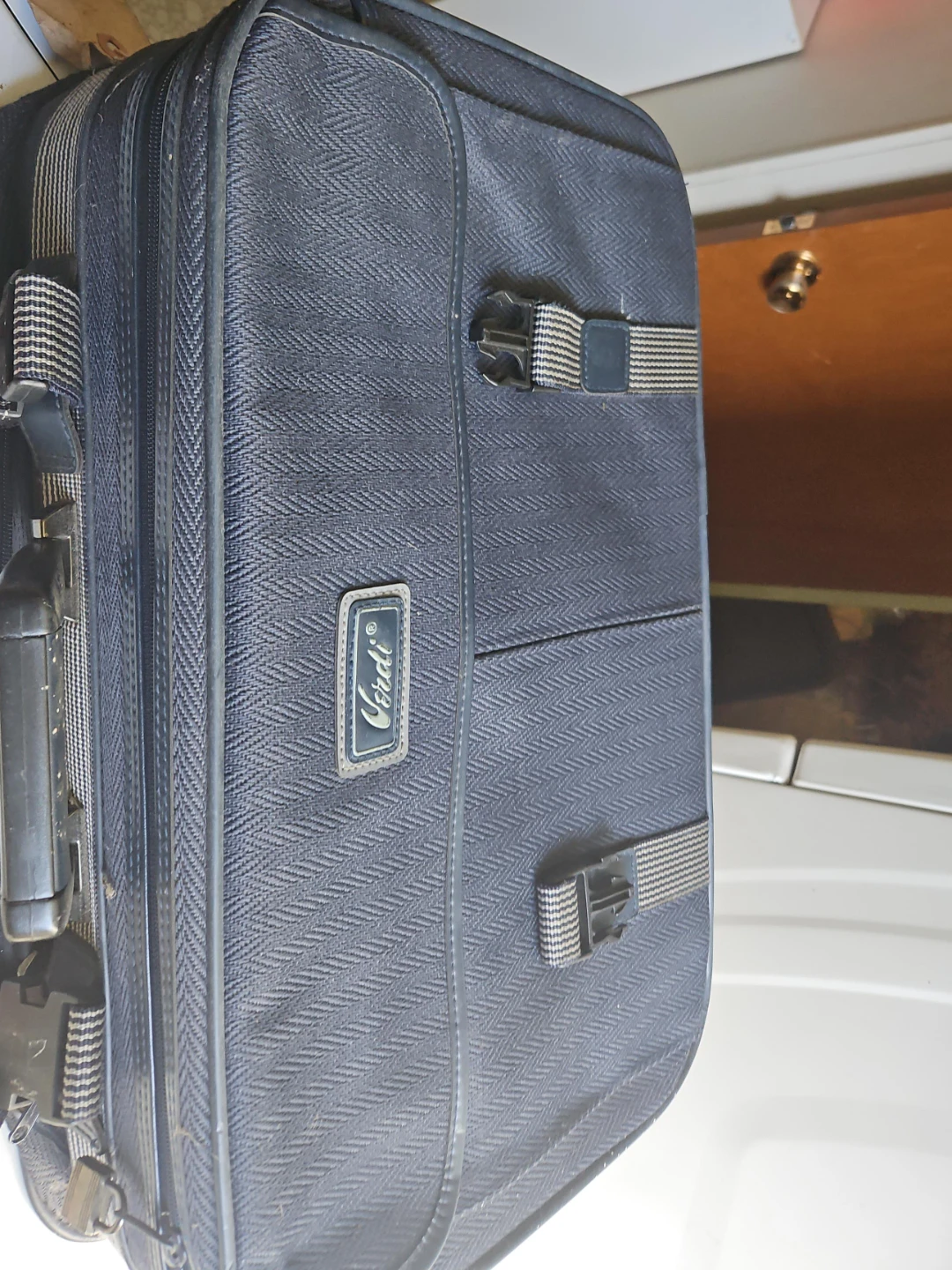 Venti Black Carry-On Luggage